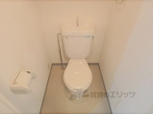 デ・リード烏丸西のトイレ写真