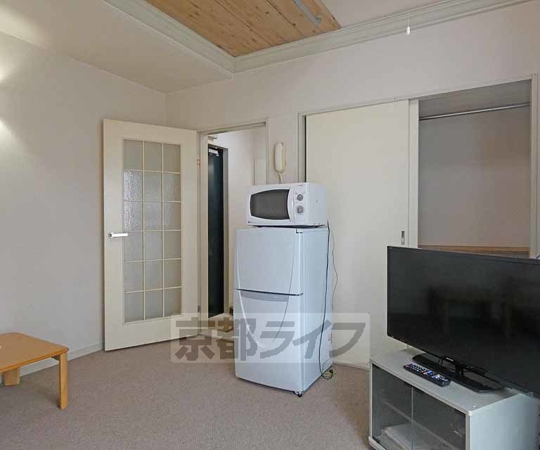 居室・リビング　広々としたお部屋です・