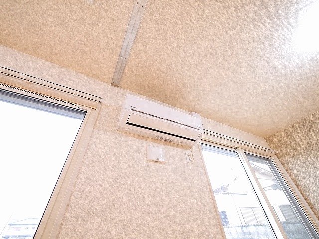 その他設備　エアコン一台付き
