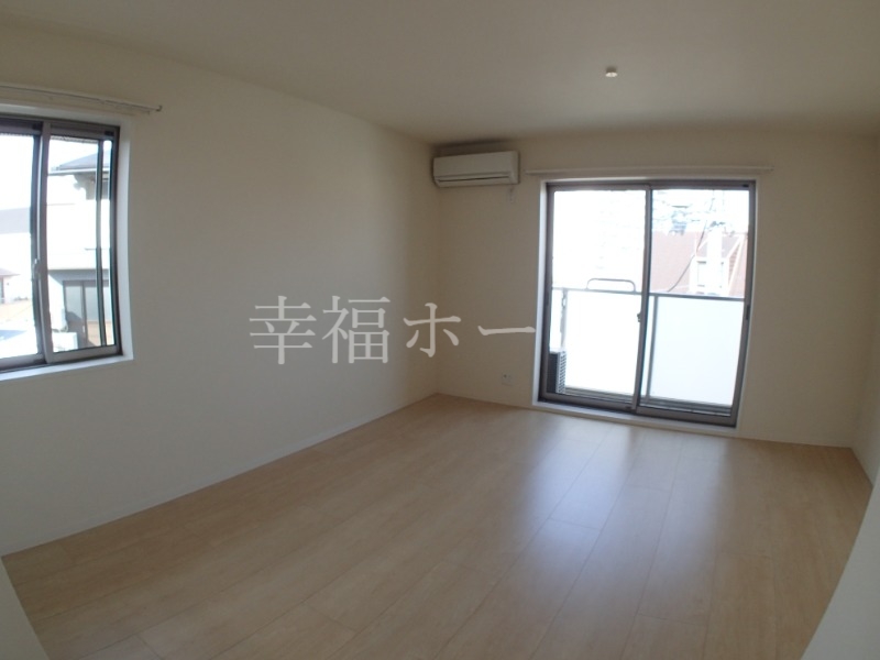 Comfy放出の居間写真