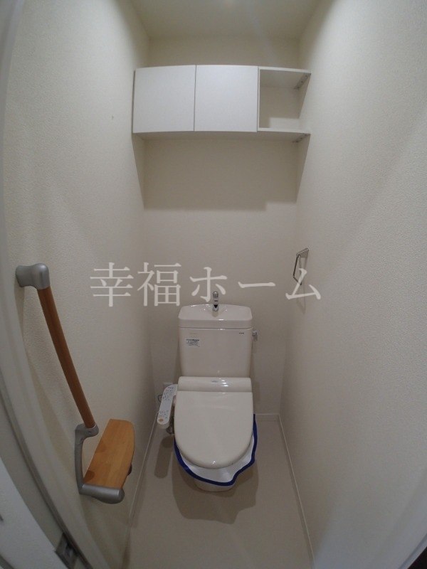Comfy放出のトイレ写真
