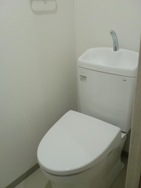 大倉ビルディングのトイレ写真