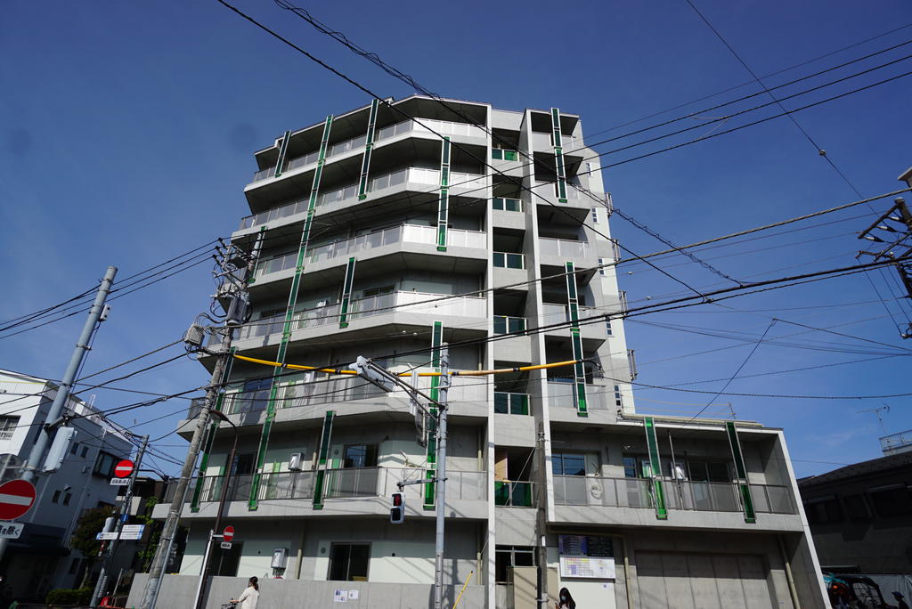 【田中コーポラスの建物外観】