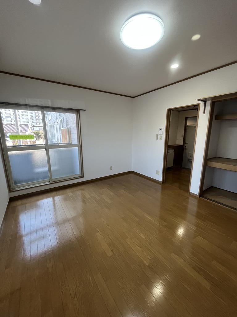 居室・リビング　(2)