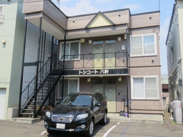 北海道札幌市西区八軒二条西２（アパート）の賃貸物件の外観