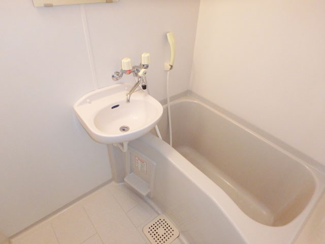 バス・シャワールーム　（イメージ）