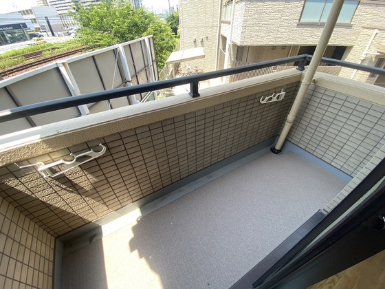バルコニー　※別部屋の写真です