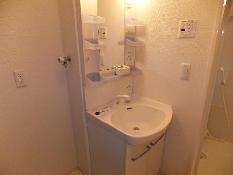 洗面設備　洗髪洗面化粧台