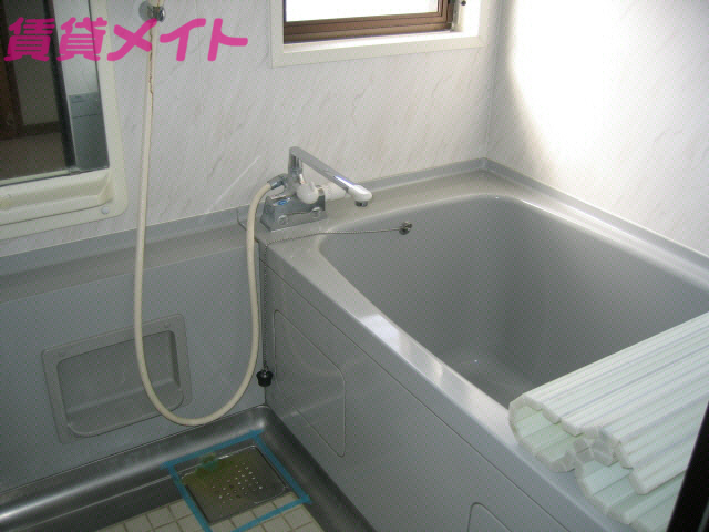 バス・シャワールーム　同型