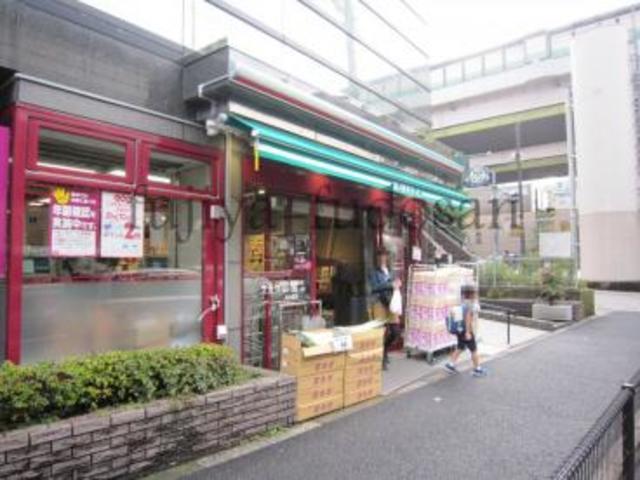 【板橋区本町のマンションのスーパー】