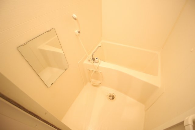 バス・シャワールーム　日々の疲れを癒すお風呂付です