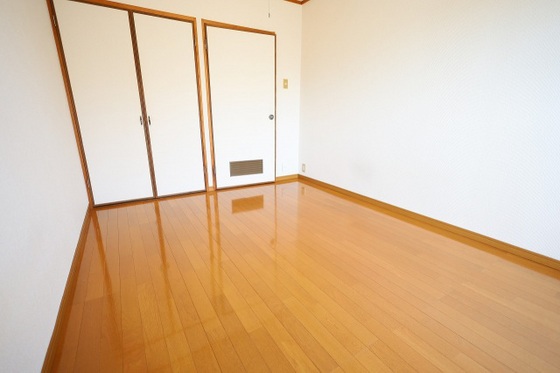 居室・リビング　※別部屋の写真です