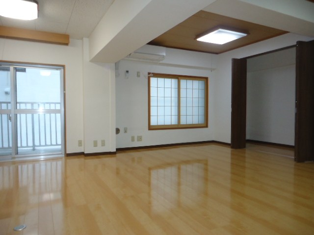 居室・リビング　LDK（17.43帖）の様子