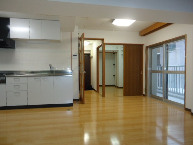 居室・リビング　LDK（17.43帖）の様子