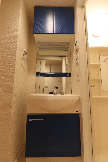 洗面設備　※別室の参考写真の為、現況優先です。