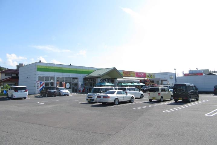 スーパー　シンコー玉湯店（スーパー）まで350m