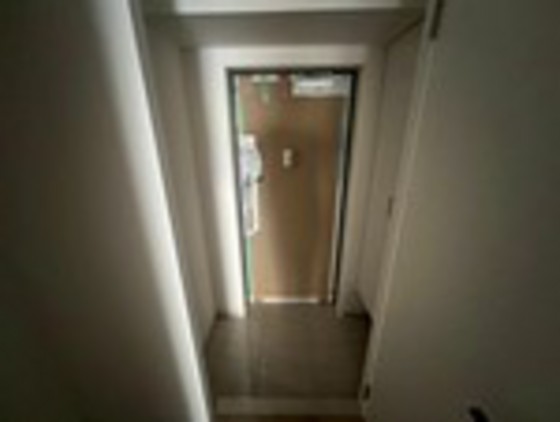 玄関　※３階の写真を使用