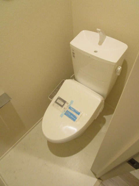 トイレ　★温水洗浄便座★