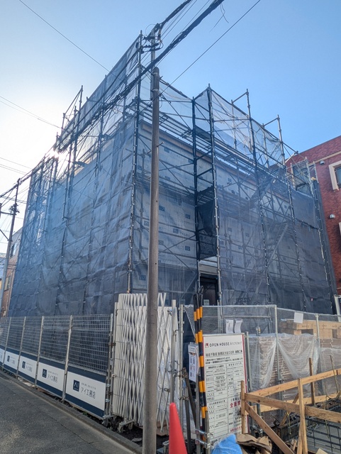 建物外観　外観（建築中　２０２５．１１．３０）