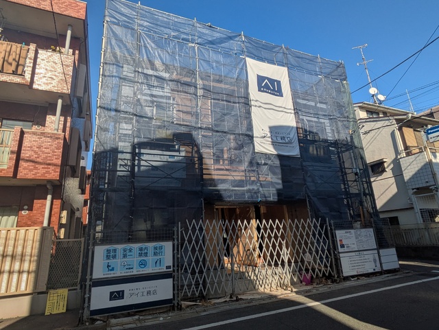 建物外観　外観（建築中　２０２５．１１．３０）