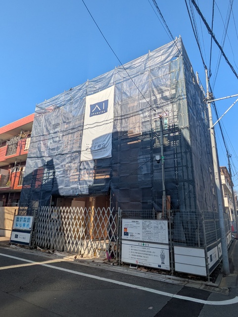 建物外観　外観（建築中　２０２５．１１．３０）