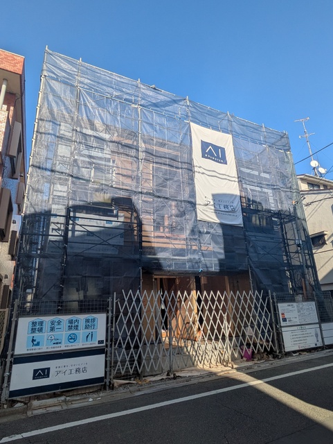 建物外観　外観（建築中　２０２５．１１．３０）