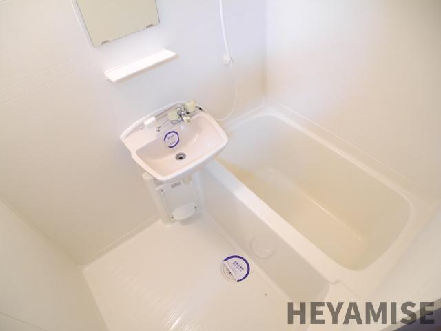 バス・シャワールーム　※同物件別号室のお写真です。