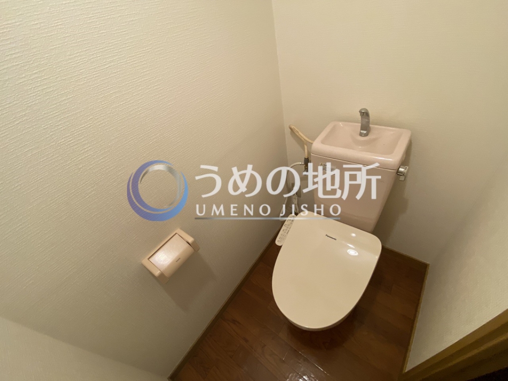 トイレ　トイレ