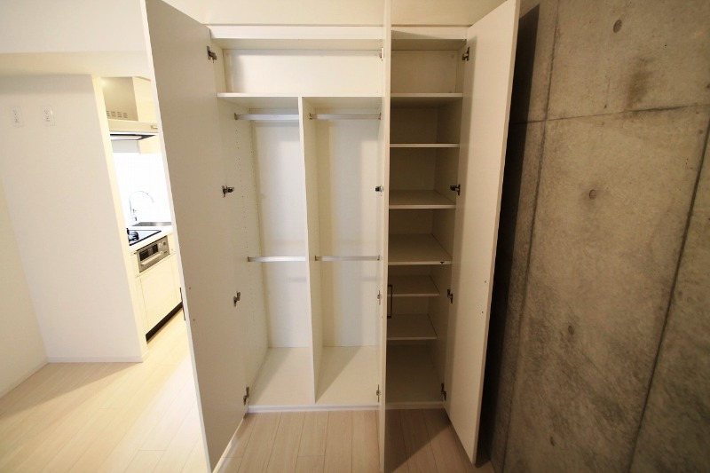 収納　クローゼット