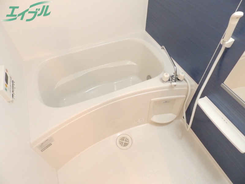 バス・シャワールーム　同物件別室反転タイプ画像