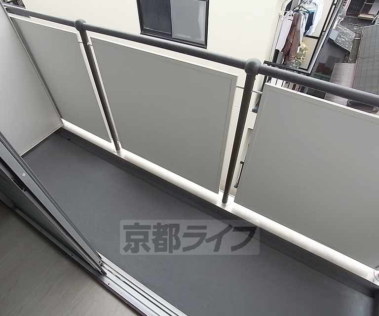 バルコニー　バルコニー部分です。