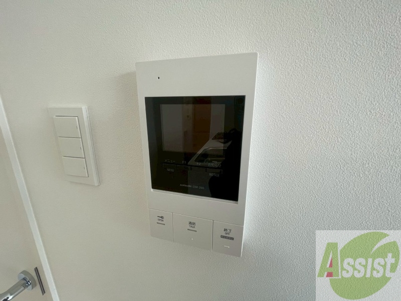 セキュリティ　モニタ付インターホンでセキュリティ面も安心です。