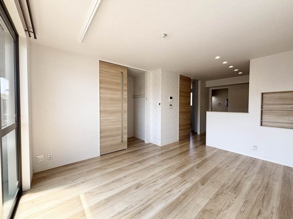 居室・リビング　リビング