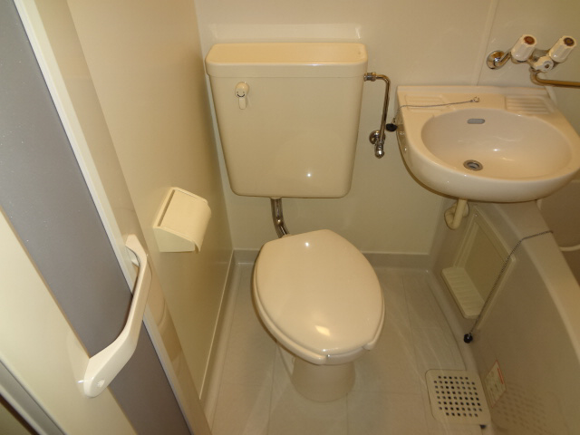 トイレ　トイレ
