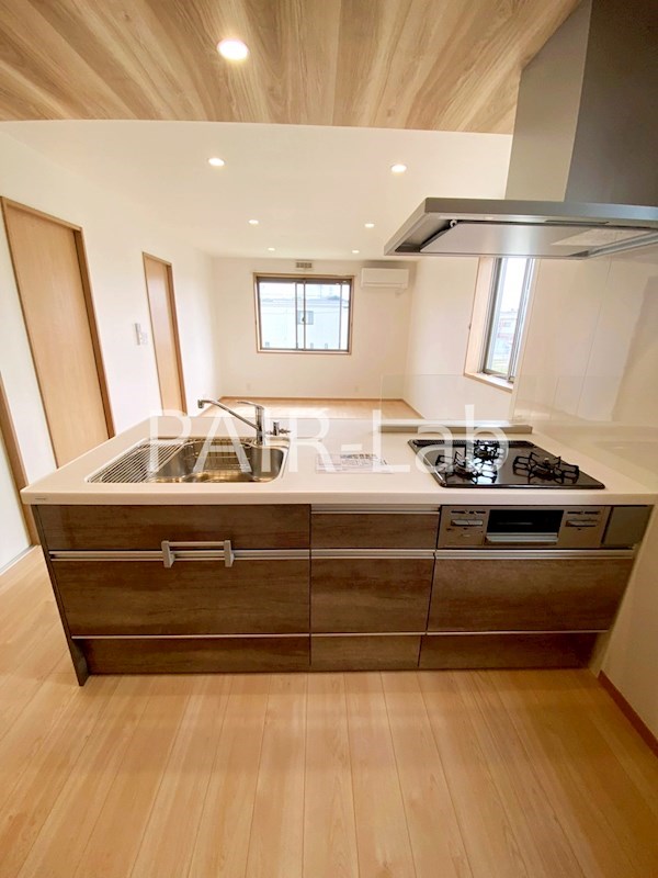 キッチン　同シリーズのイメージ写真です。(現況優先)