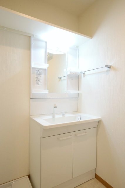 洗面設備　独立洗面台