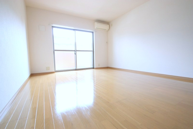 居室・リビング　11帖の広いお部屋☆