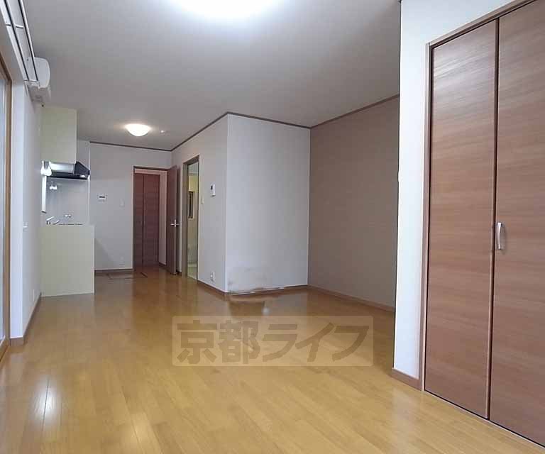 居室・リビング　１２．２６帖の広々リビングです！