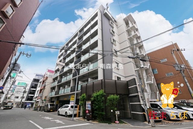 建物外観　「見ないで終わるには、惜しすぎる。」