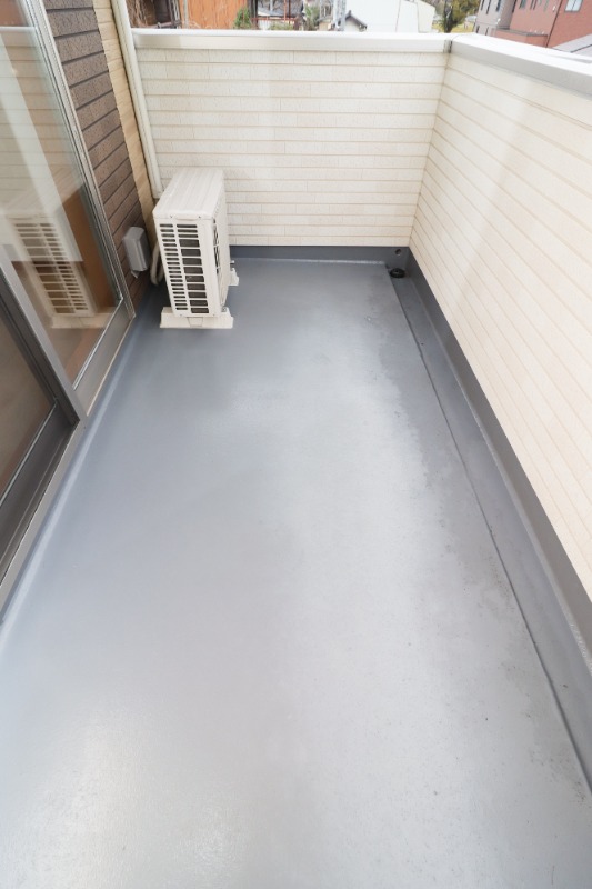 バルコニー　図面と現状に相違がある場合には現状を優先