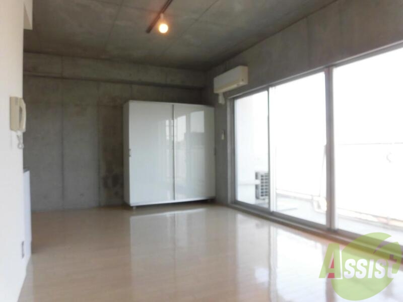 居室・リビング　光と風に満ちたゆとりのプランニング