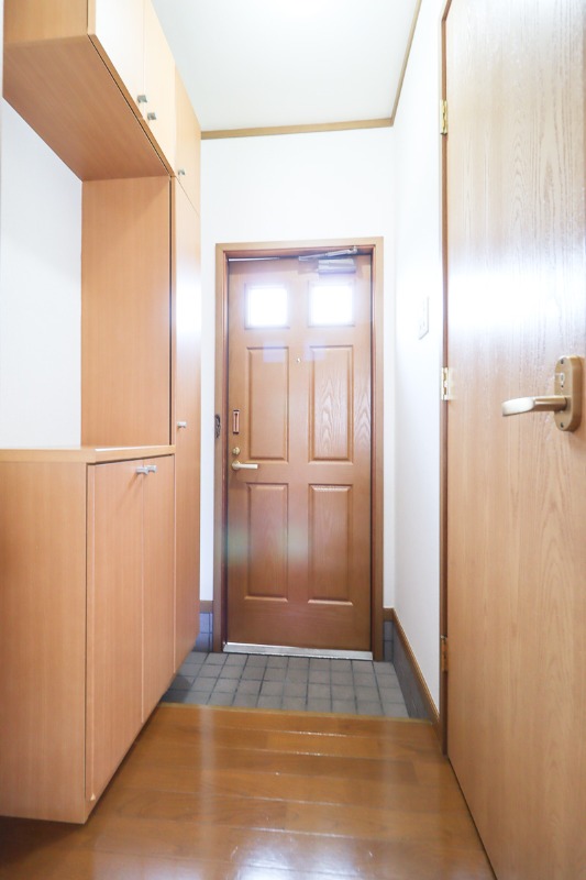 玄関　図面と現状に相違がある場合には現状を優先