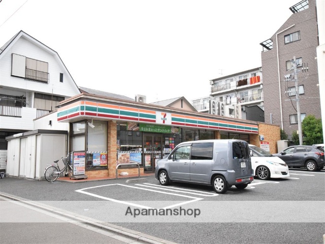 コンビニ　セブンイレブン（コンビニ）まで406m