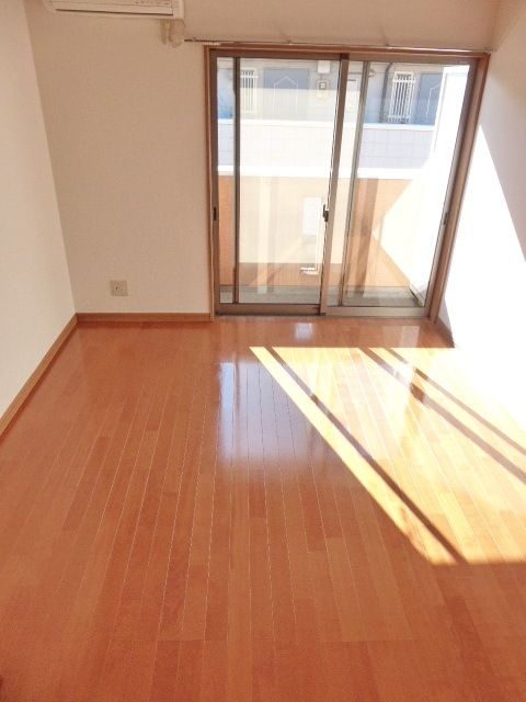 居室・リビング　★フローリング★