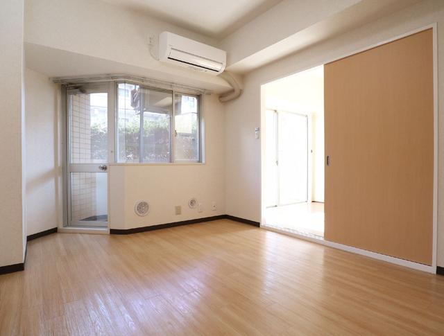 居室・リビング　居室