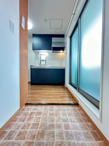 玄関　詳細は、RISUMO江坂本店までお問合せください♪