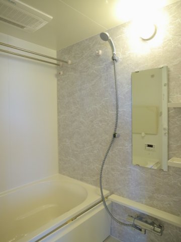 バス・シャワールーム　※参考写真