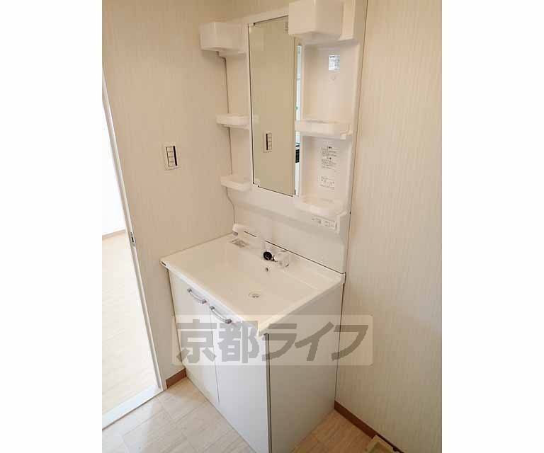 洗面設備　シャンプードレッサーです。