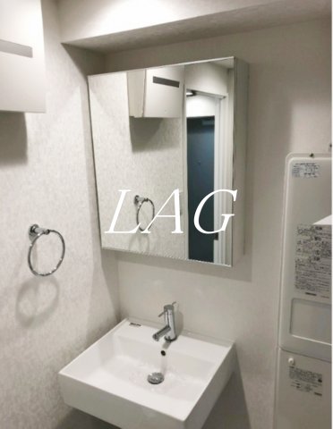 洗面設備　洗面台です。