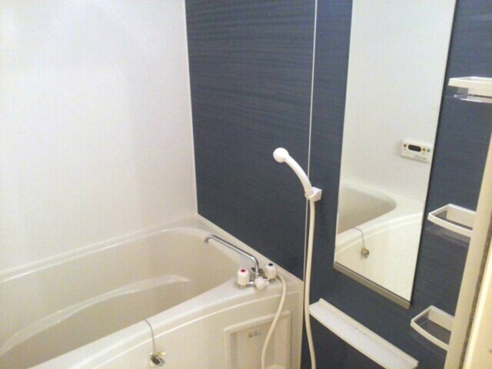 バス・シャワールーム　浴室